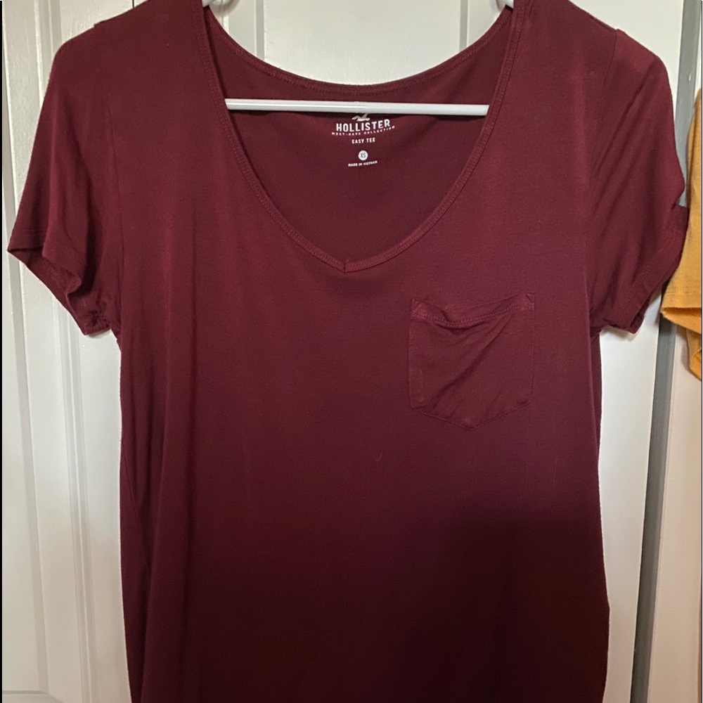loose fitting tee